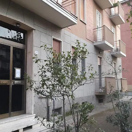 Vakantiehuis Appartamento Situato A Pochi Passi Dal Parco Lunetta Gamberini